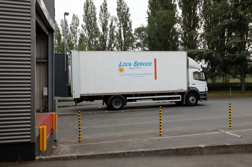 Loca-Service-logistique-vitrines-refrigerees.png